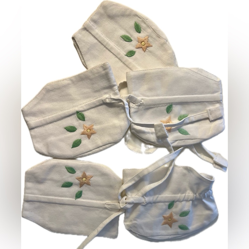 D. Porthault Small Embroidered Cotton Drawstring Gift Bag (5 available) - Picture 3 of 6